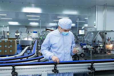 信息技術(shù) 驅(qū)動現(xiàn)代社會的無形引擎